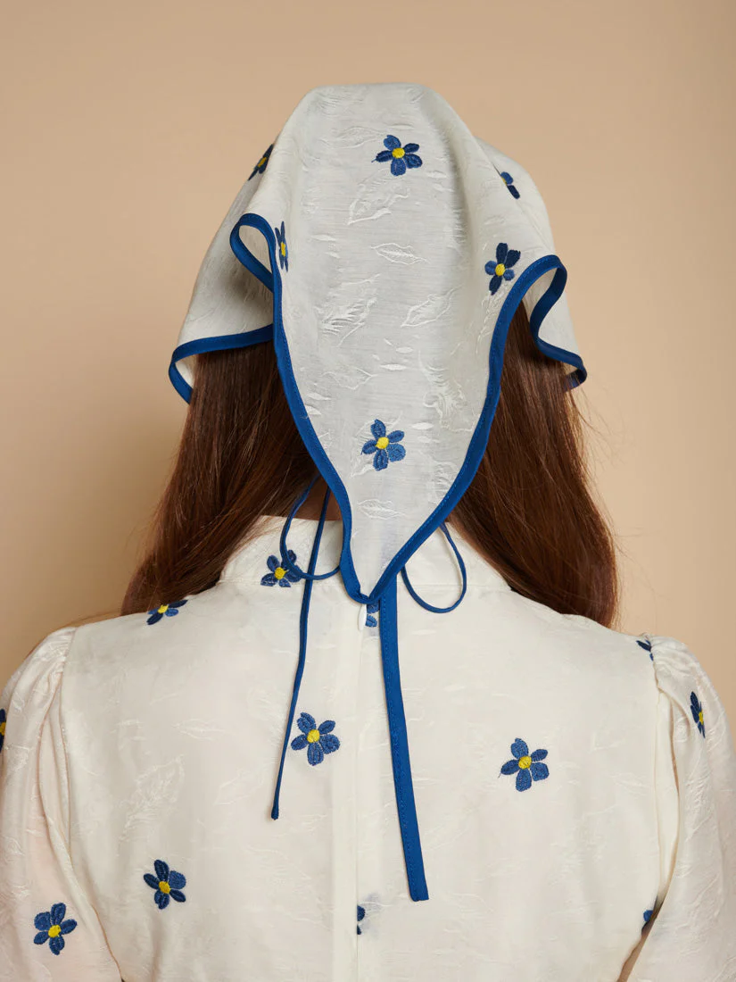 Livia Embroidered Heavy Scarf - Image 2