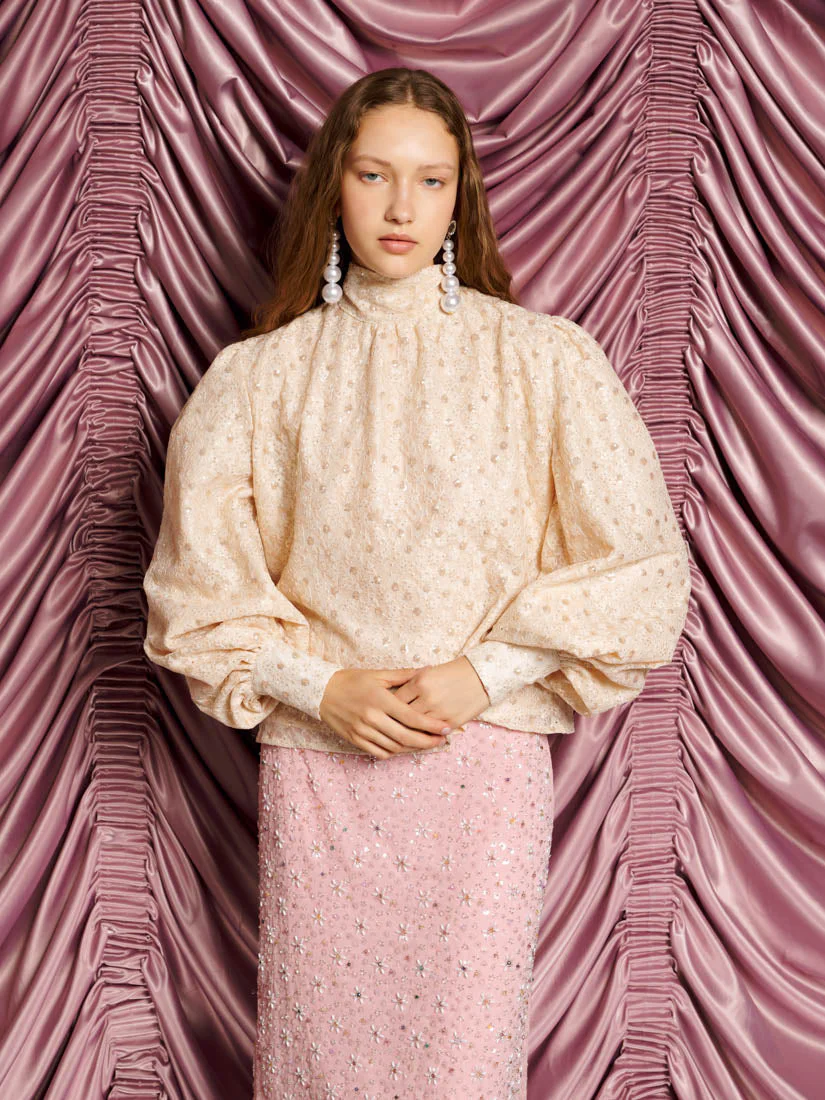 <b>DREAM</b> Sally Lace Bow Blouse